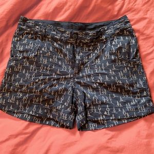 Columbia hike shorts